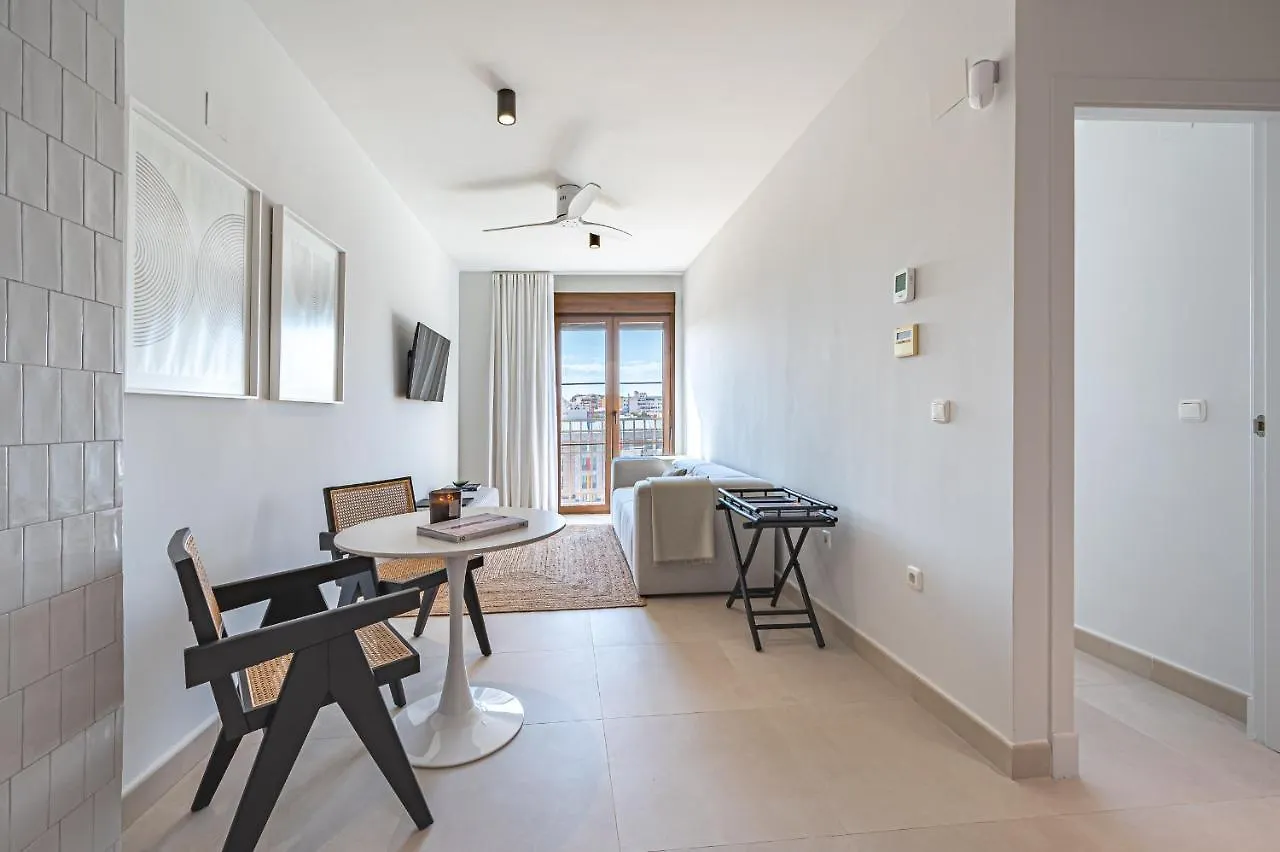 Malaga Centro Terraza Rosaleda Apartment